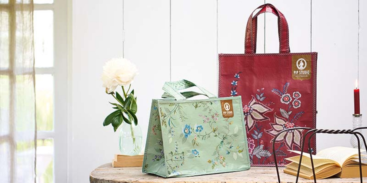 Carousel-SALE-2025-01_Pip Studio_SS2023_Promotional Bags